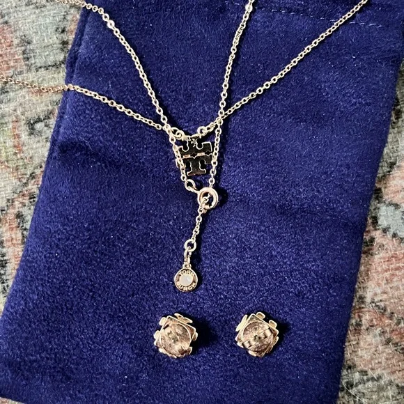 Tory Burch Kira Rose Gold Jewelry Set - Picture 2 of 6